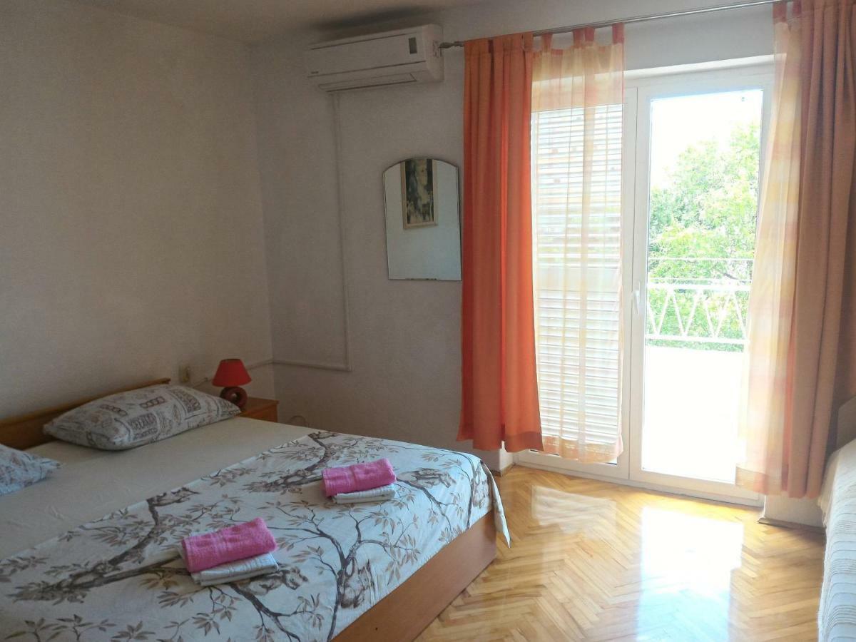 Apartment For 6 In Makarska Centar 外观 照片