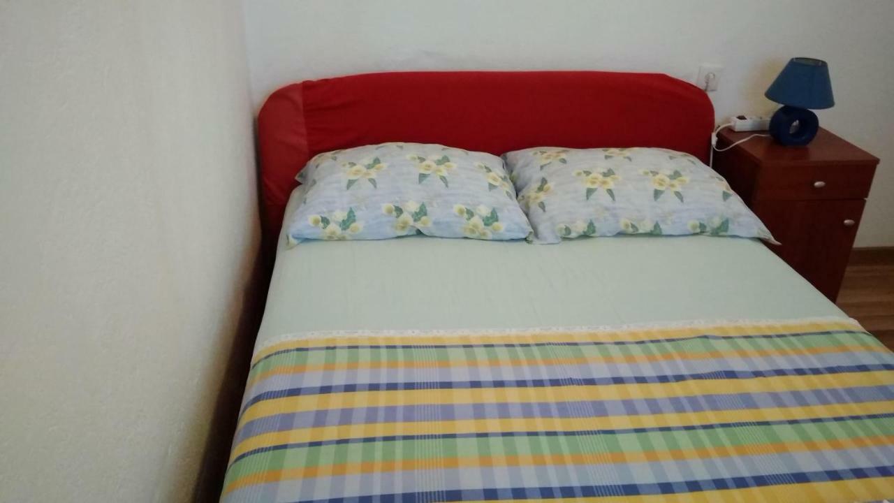 Apartment For 6 In Makarska Centar 外观 照片