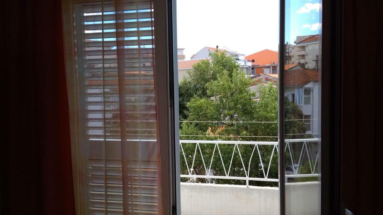 Apartment For 6 In Makarska Centar 外观 照片