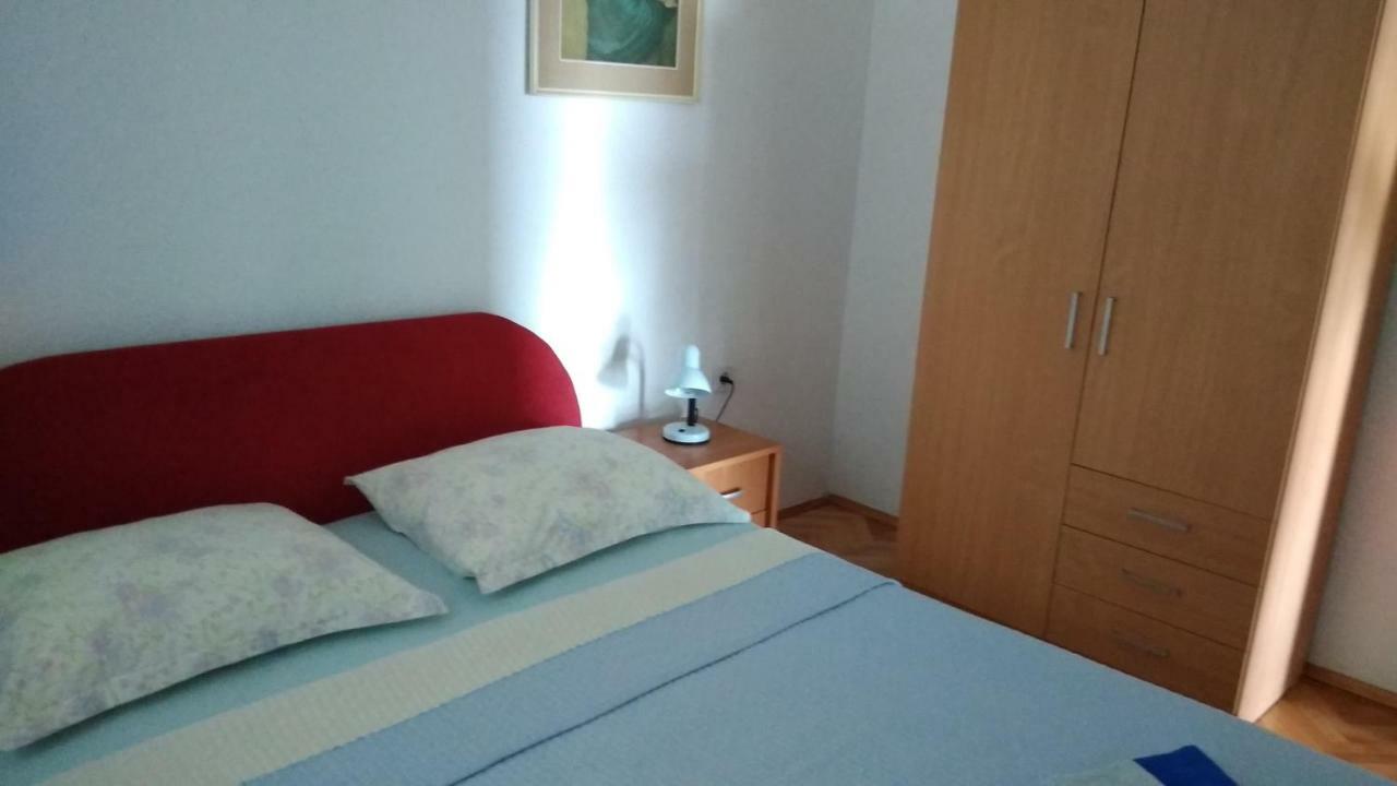 Apartment For 6 In Makarska Centar 外观 照片